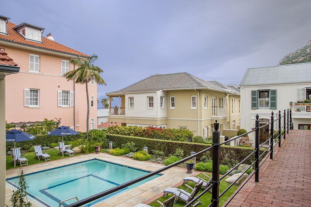 Charming Coastal Townhouse At The Majestic Villa Kalk Bay Exterior photo